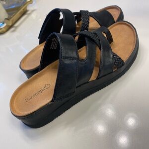 Baretraps women’s sandals